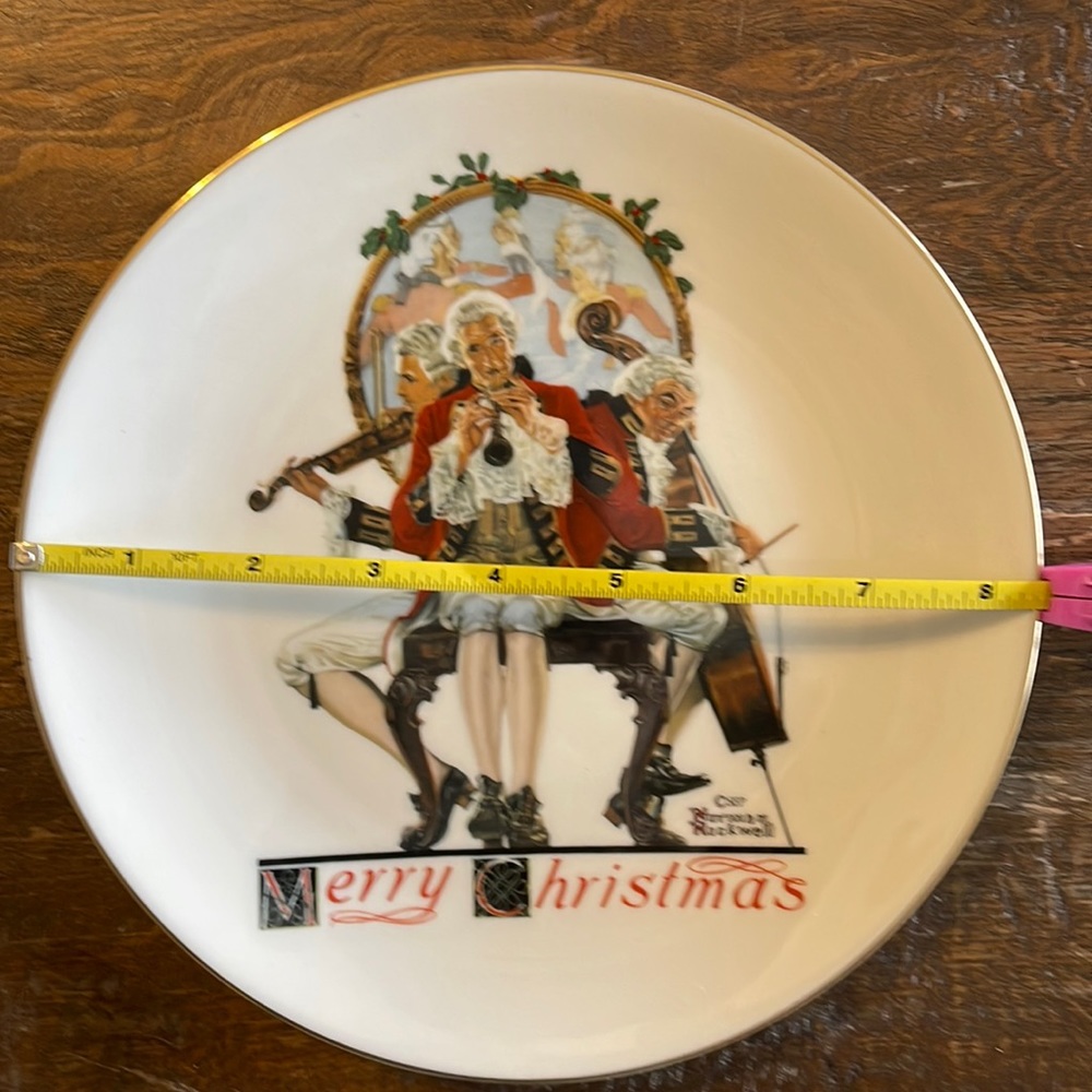 1984 Rockwell Christmas plate